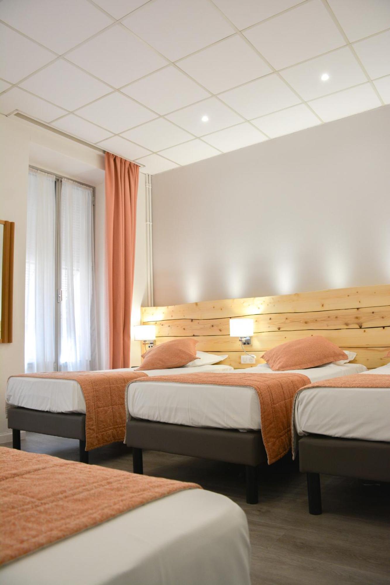 Hotel Busby Nizza